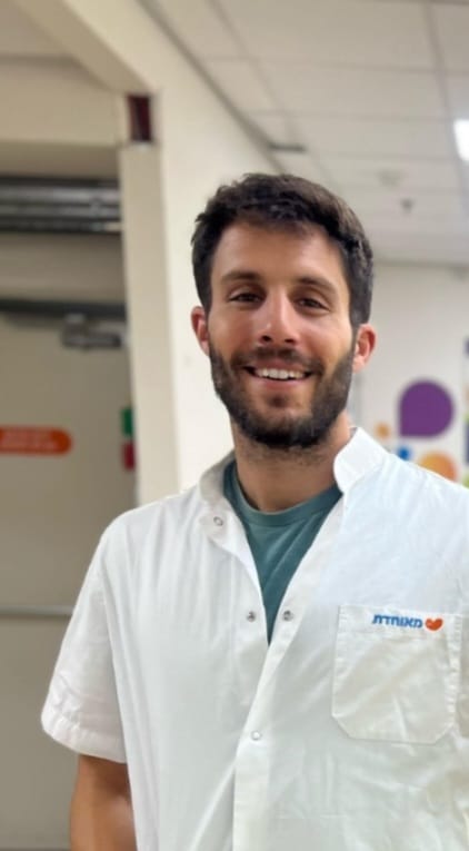 פיזיותרפיסט מאוחדת שחר עדני צילום: באדיבות מאוחדת